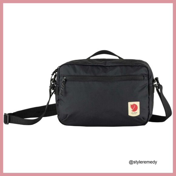 Polyester Crossbody Bag with Adjustable Strap 3L Capacity